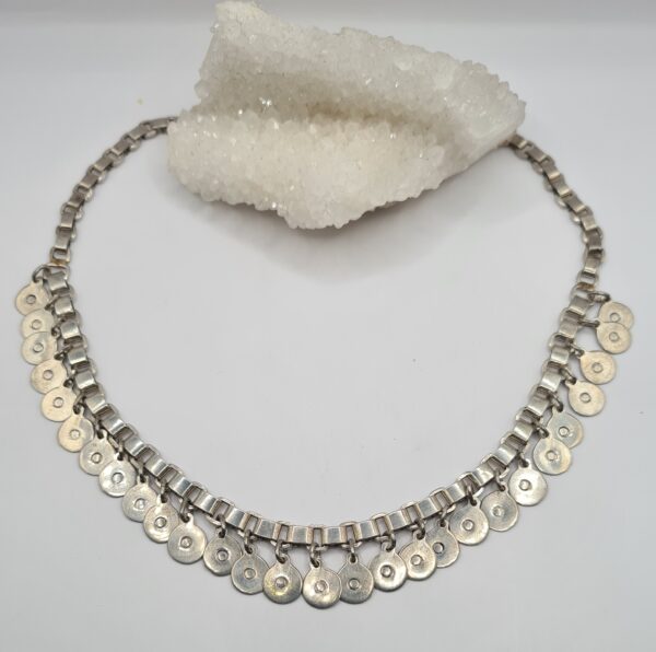 Collar
