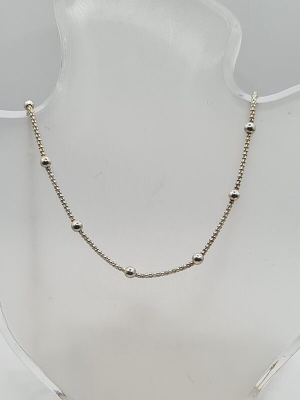 Collar